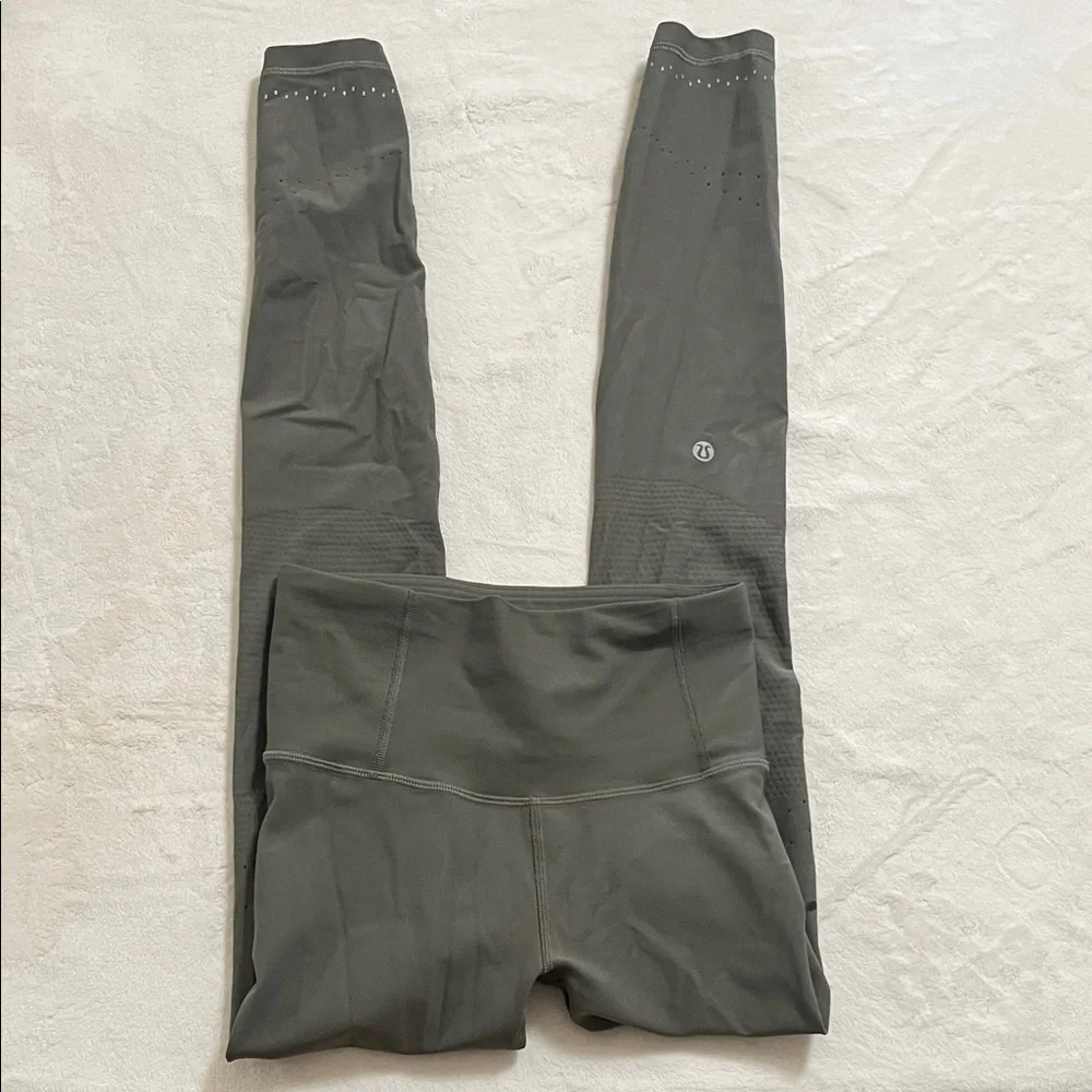 Lululemon Athletica Gray Leggings - Picture 3 of 11